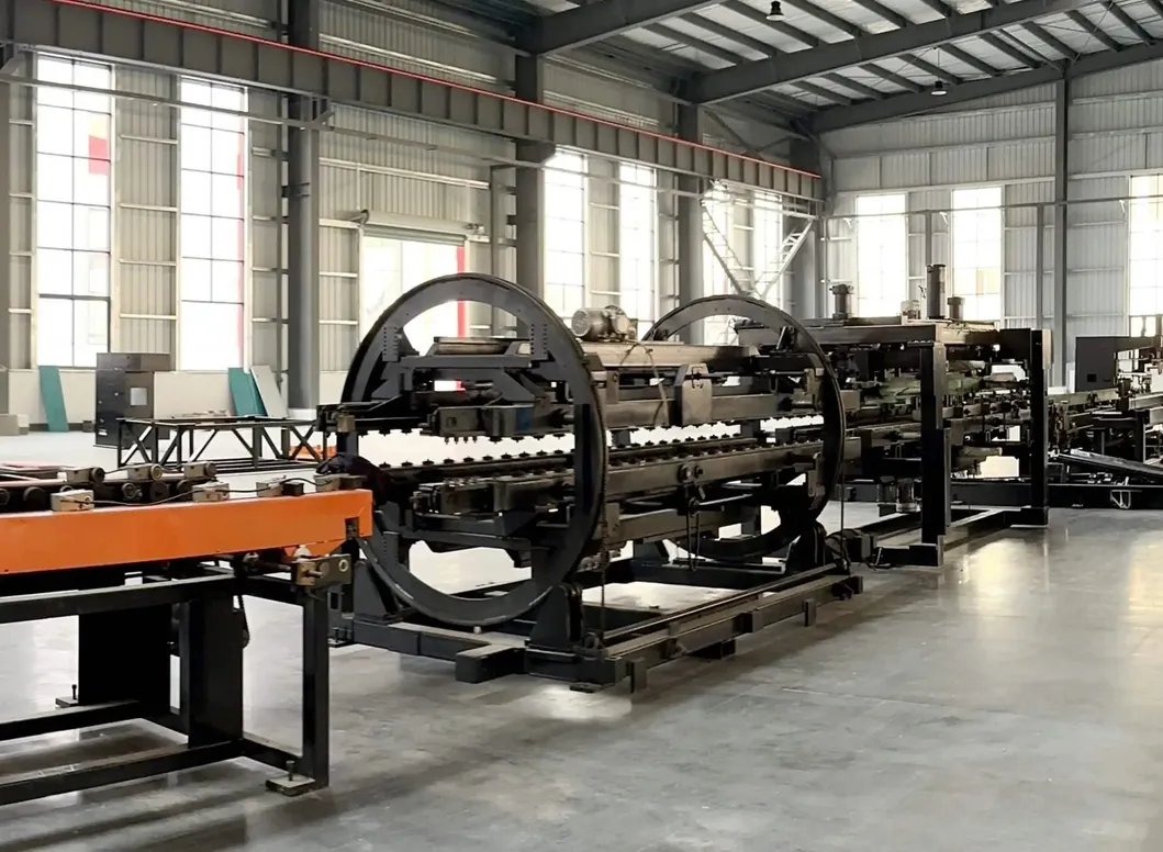 Soğutma Gürültülü Fin Duvarlar Dağıtım Güç Transformörü Yağ Daldırılmış Radyatör Fin Otomatik kaynak üretim hattı 2